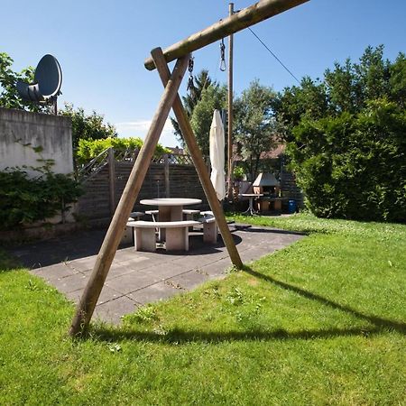 Salmsach Lake Getaway Apartment With Private Entrance, Right On The Lake Constance Cycle Path, Barbecue Area, Free Wifi, Netflix And Free Bikes מראה חיצוני תמונה